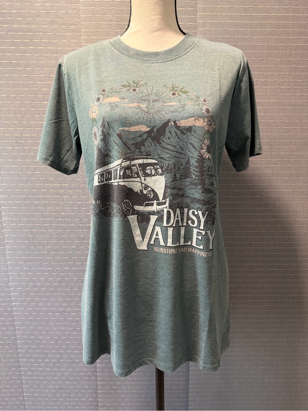 Maurices Daisy Valley Oversized Fit Tee